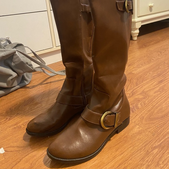 Brown Boots, size 7.5, Had them for a while but only worn once - Picture 1 of 4